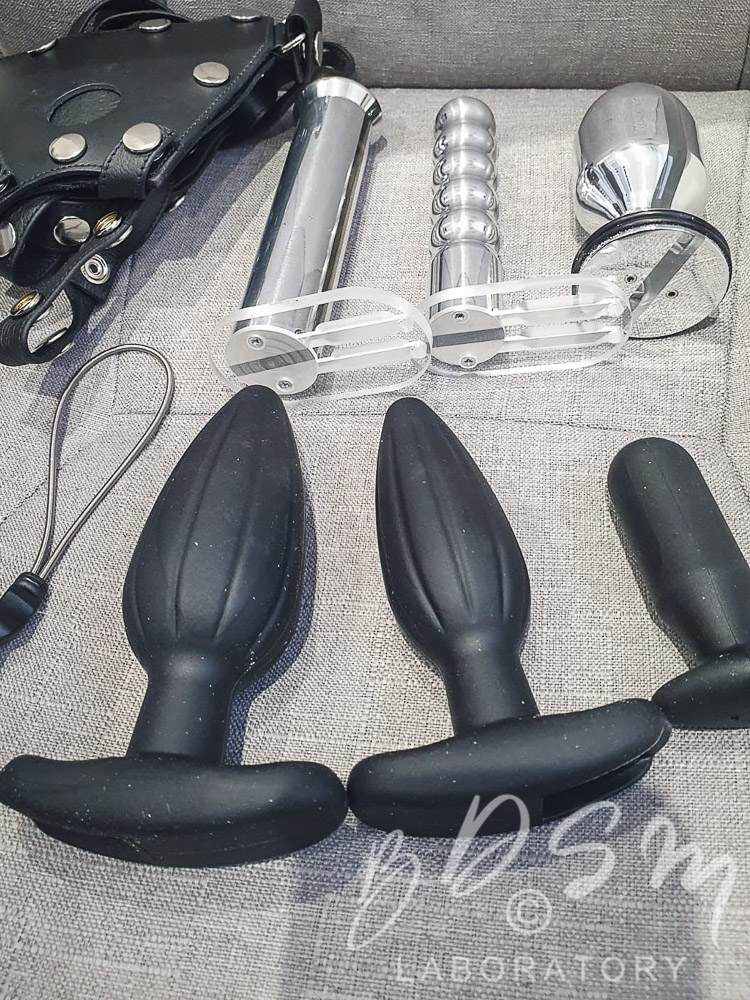 Electrastim plugs and electro-dildoes