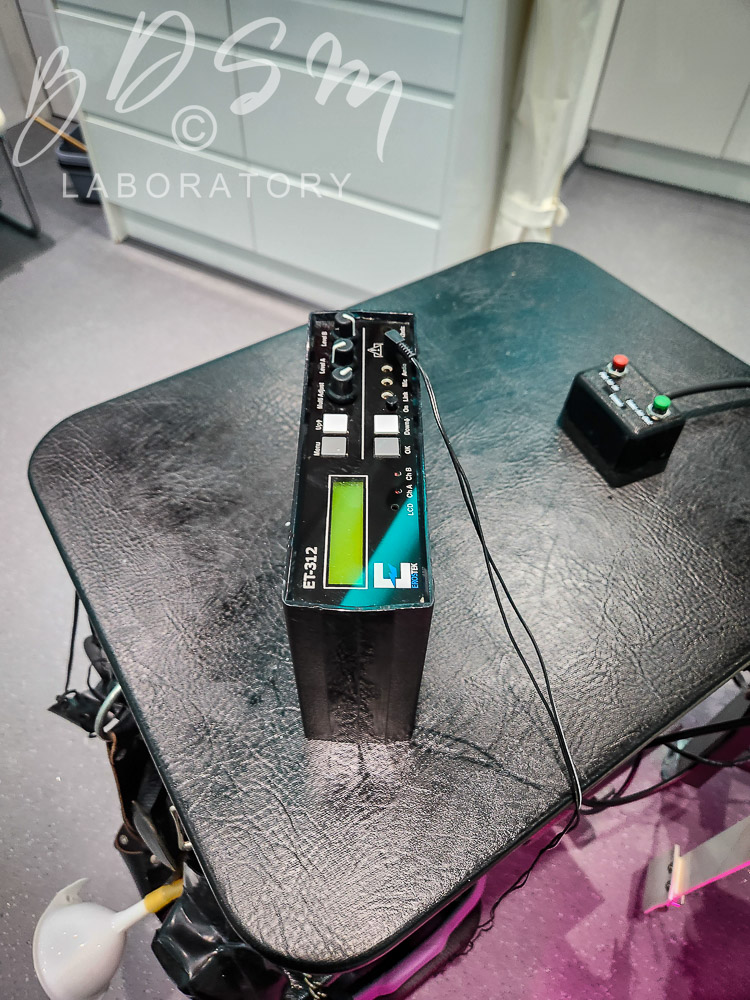 Spring to Sleep with the Bondage Mistress 4 Electrical stimulation